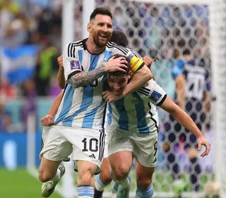 Leo Messi carousel: A LA FINAL!!!!! 🇦🇷🇦🇷🇦🇷 Volvimos a sacar fuerza para hacer otro gran partido. Muc
